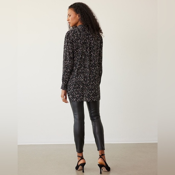 Buttoned Down Long Sleeve Crepe Blouse Size Small - Picture 2 of 9